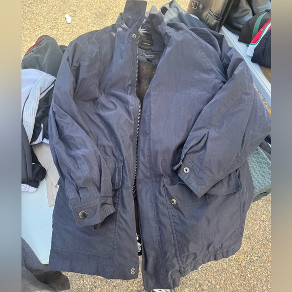 Claiborne Men's Dark Blue Raincoat - Picture 1 of 3
